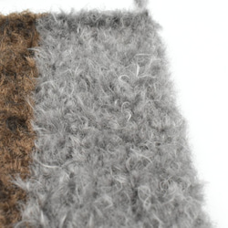 【お得！】動物の毛のような手編み糸！ファー グレイ (灰)(500g) 手芸に適した楽しい毛糸！ 7枚目の画像