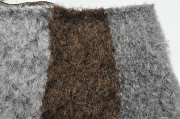 【お得！】動物の毛のような手編み糸！ファー ブラウン (茶)(500g) 手芸に適した楽しい毛糸！ 6枚目の画像