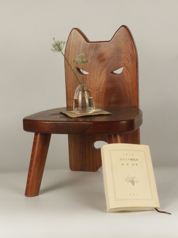 ケヤキ拭漆　子供椅子（猫）　★国内送料無料 5枚目の画像