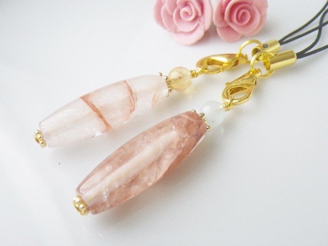 再入荷！！！！！！★ご購入率ナンバーワン★ヒマラヤマニカラン水晶天珠ストラップ★キーホルダー 4,756円