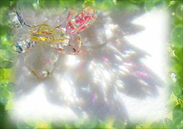 5色から選べる！！【Ｓ】七色の光の玉がお部屋に溢れる★ロータス（蓮の花）サンキャッチャー★最高品質クリスタルガラス製 6枚目の画像