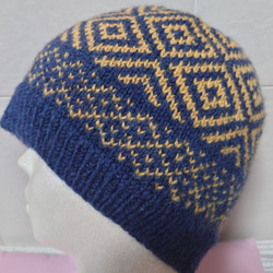 【即納】冬のソフトメリノウール１００％フェアアイル手編み帽子 1枚目の画像