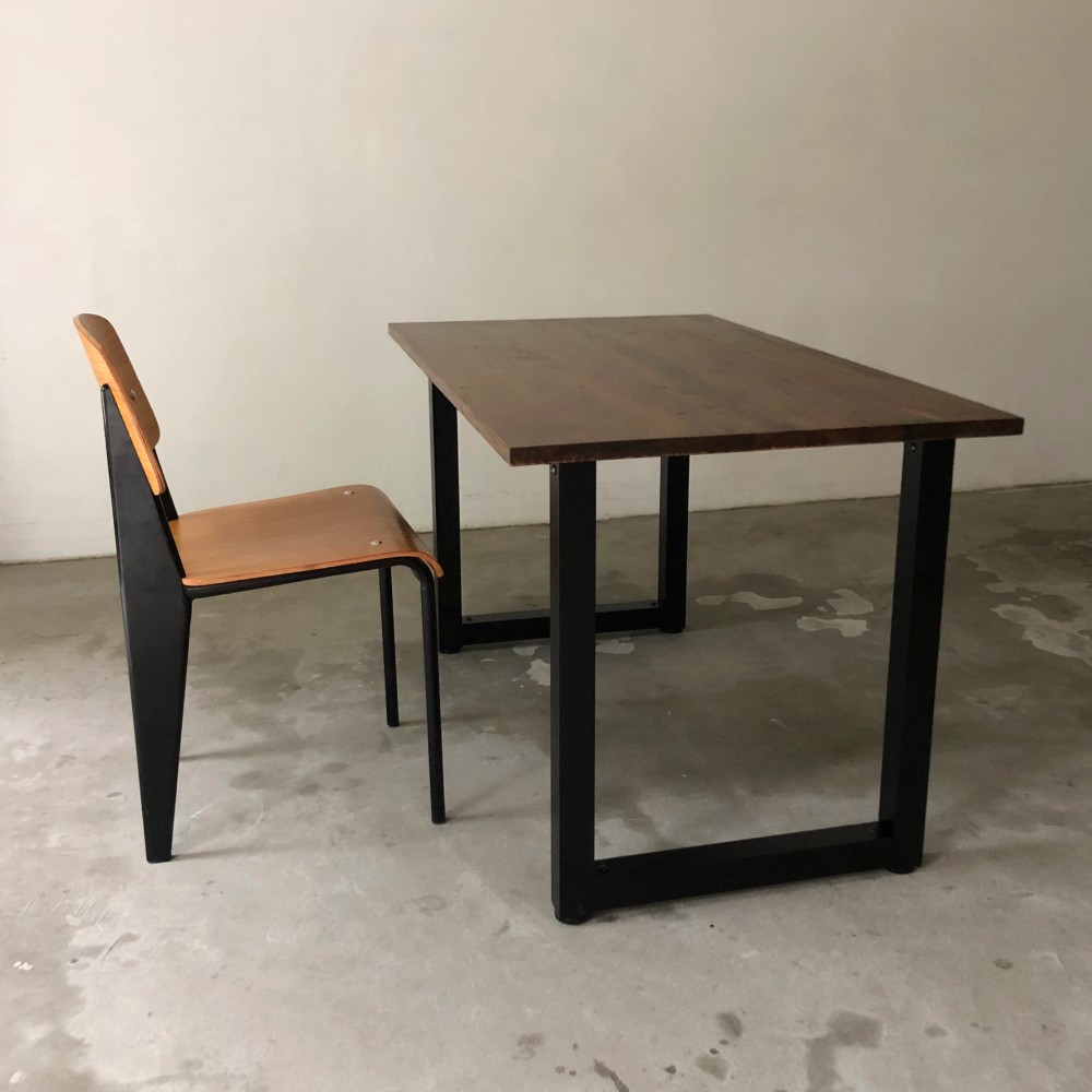 【無料でフルサイズオーダー最大180cm×80cm×高さ】アイアン風アルミ脚と国産杉の無垢材テーブル/ウレタン仕上げ