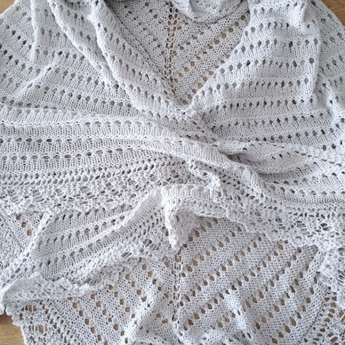 シルク＊大判ショール＊三角ショール＊秋～春＊手編み＊シルバー