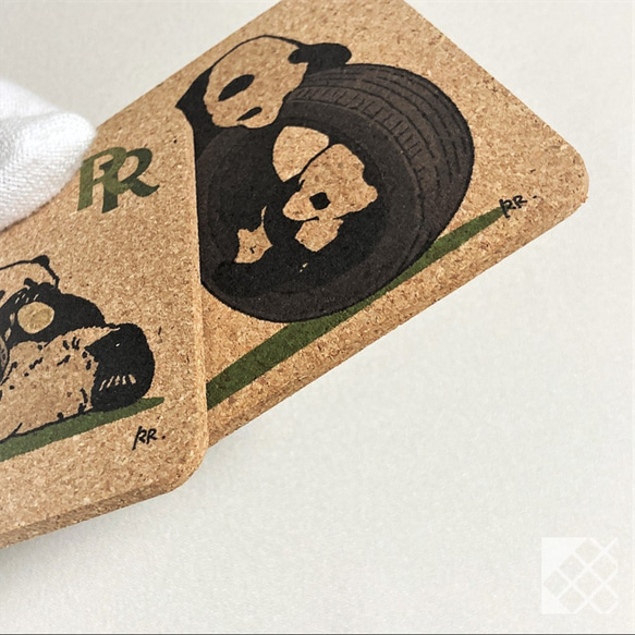 パンダのコルクコースター２枚セット 角型【RinRon】 3枚目の画像