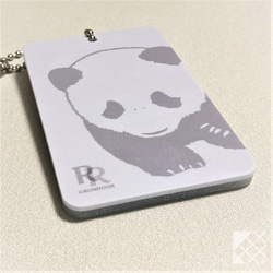 パンダのパスケース「迫りくる子パンダ」【RinRon】 5枚目の画像