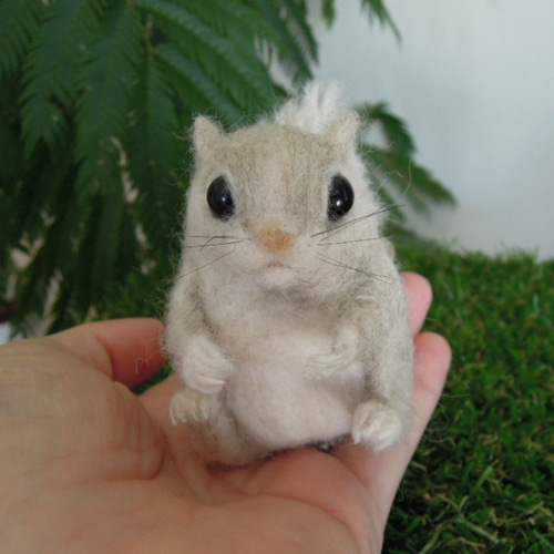 羊毛＊エゾモモンガ（M様 御予約） 羊毛フェルト 華梨 通販