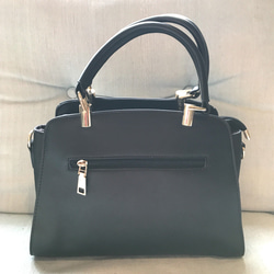 ゾロ 白黒「サスペンス」ハンドバッグ version1 2枚目の画像