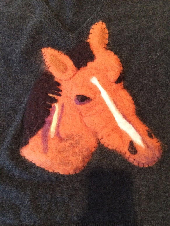 馬のセーター 2枚目の画像