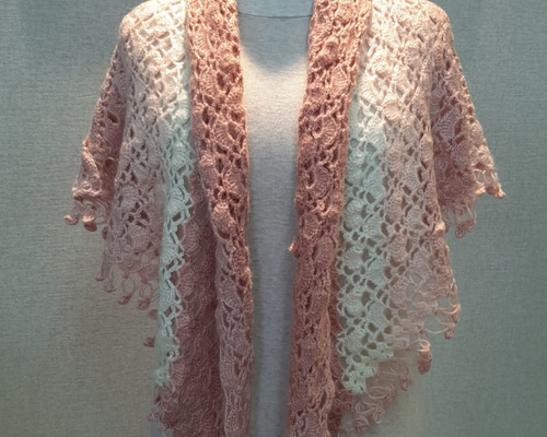 Made in Turkey『淡いピンクホワイトのグラデ』手編みストールマフラー 1000円off Made in Turkey『淡いピンクホワイトのグラデ』手編み