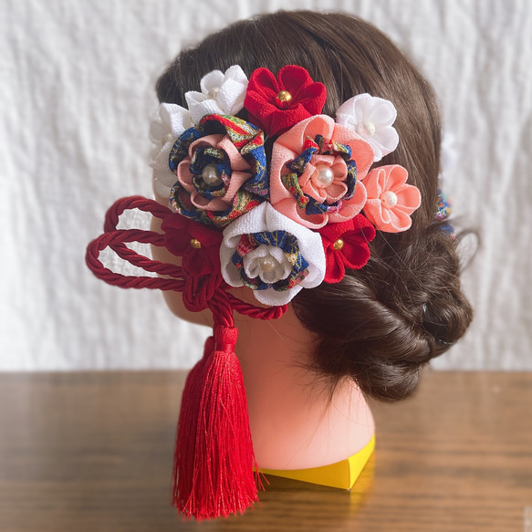 ✳︎個性的✳︎花満開、つまみ細工の髪飾り⭐︎オープンSALE⭐︎10800