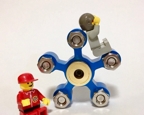 ハンド スピナー 61ioYha7MsL._UF894,1000_QL80_.jpg