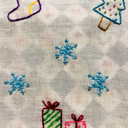刺繍の巾着ポーチ☆クリスマス 2枚目の画像