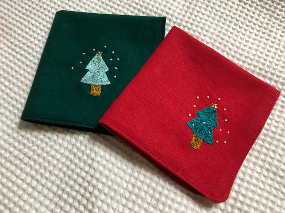 コットンの刺繍ハンカチ☆ホワイトクリスマス 5枚目の画像