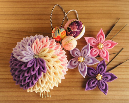 ちりめん細工 和風飾り物 セット　12点　一年中 受注生産品】つまみ細工 -干支/単品- — ちりめん細工館 公式オンライン