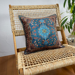 “高級感たっぷり‼︎”トルコ　シュニール織ペルシャ絨毯柄ターコイズブルーメダリオンのクッションカバー 4枚目の画像