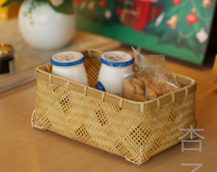 国内外の人気が集結 手作り☆竹編製品☆テーブル収納かご*收納盒 かごバッグ *竹籠 木工、竹工芸