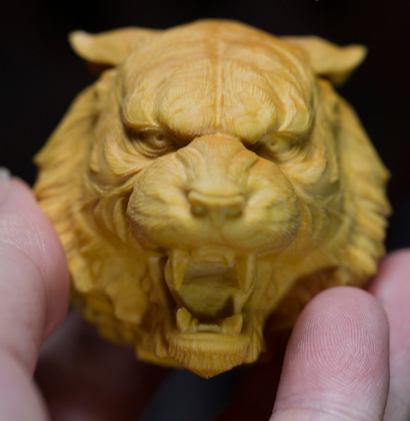木彫動物 彫刻工芸品 虎头 飾り置物 精密細工 彫刻 杏子の手作り