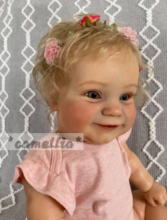 ベビードール リボーンドール 赤ちゃん 髪の長い女の子人形 3枚目の画像