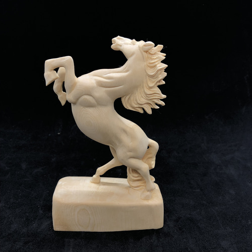 馬 置物 高級天然ツゲ木彫り 美術工芸品 彫刻 飾り物