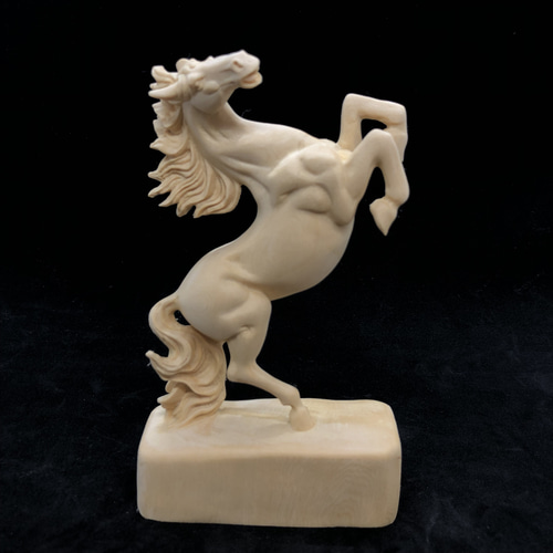 馬 置物 高級天然ツゲ木彫り 美術工芸品 彫刻 飾り物 馬 置物 高級天然ツゲ木彫り 美術工芸品 彫刻 飾り物