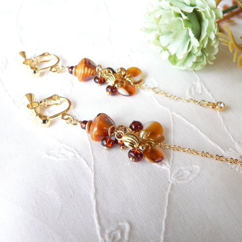 キャラメル色のチェコビーズのイヤリング/ピアス 001 イヤリング