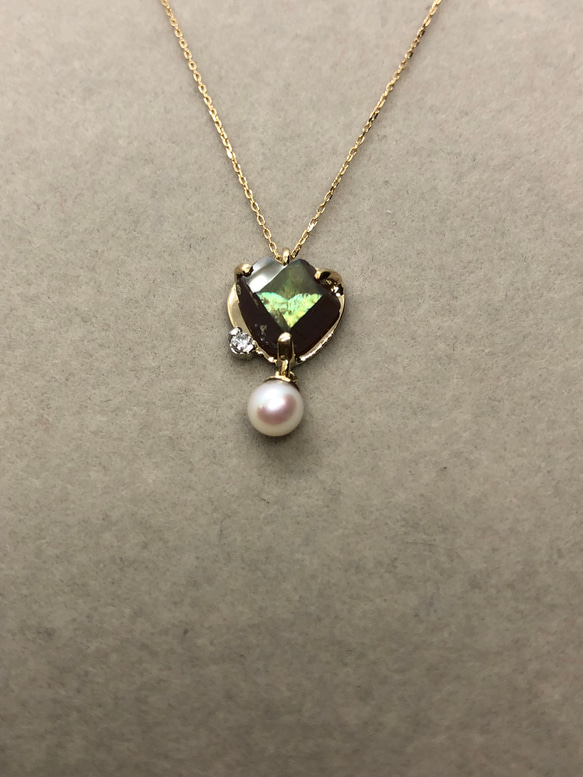 希少石レインボーガーネットとあこや真珠のペンダント・ダイヤモンド・18金 4枚目の画像