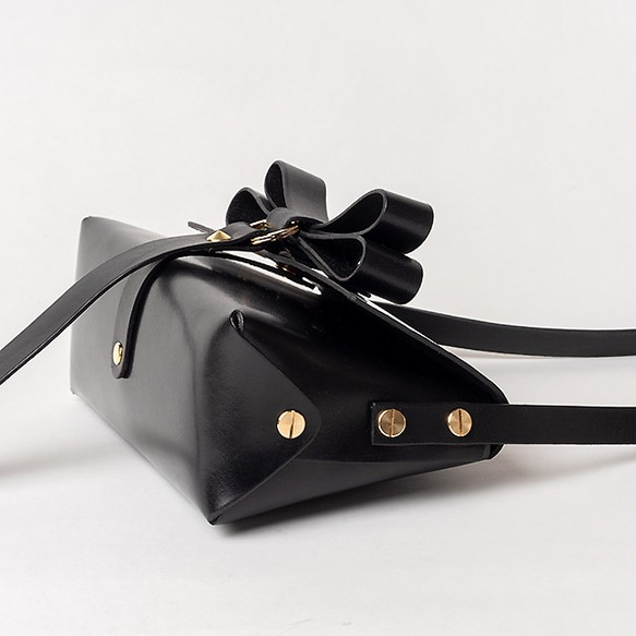 本革　BOW  ポシェット　BAG！　BLACK　 1枚目の画像