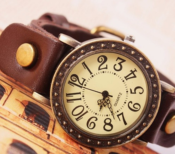 腕時計 革時計 アンティーク 1本売り 色の選択自由 3枚目の画像