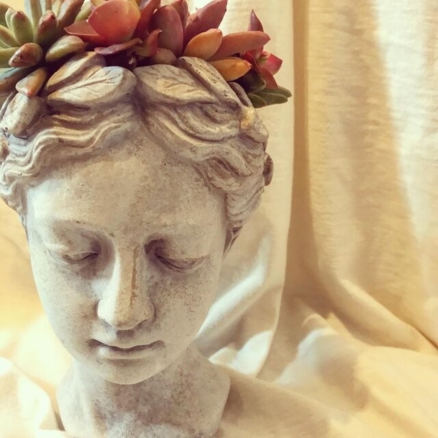 【ITALY】フラワー プランター カバー ２個セット 彫刻 花瓶 直輸入 プランターカバー 植木鉢カバー フラワーポット 置き型