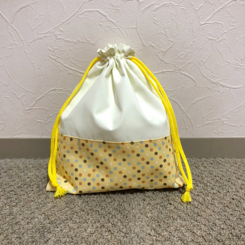 ハンドメイド　給食袋　フリル巾着　花柄　黄色　女の子 楽天市場】お弁当袋 | 刺繍フリル お名前刺繍 日本製 メール便