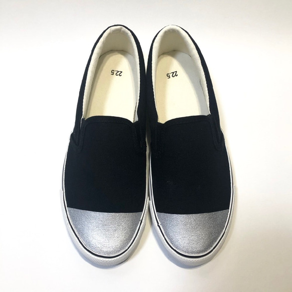 [22.5cm，直銷商品的半價]銀色腳趾套鞋 第2張的照片