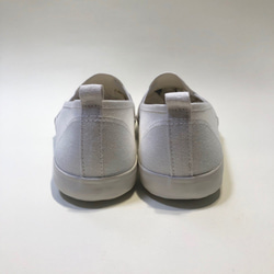 輕盈一腳蹬 (白色 x 橡膠銀色) 19.0cm - 30.0cm 半定制 第4張的照片