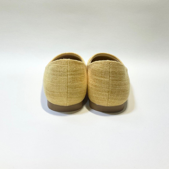 寬敞的 3E♪ 寬底雙色淺口鞋（藤黃色 x 黑色） 腳趾顏色可變 23.0cm 第4張的照片