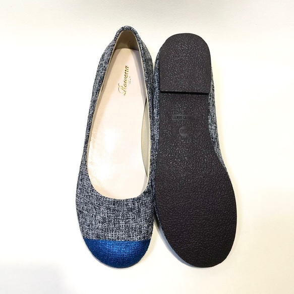 寬鬆鞋 ♪ Petanko 雙色高跟鞋（混合灰色 x 藍銀）23.0cm ~ 25.0cm 第6張的照片