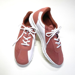 “實物24.0cm 1000日元優惠SALE”仿麂皮超輕量復古運動鞋β（珊瑚粉×白色） 第1張的照片