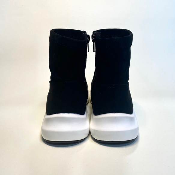 時尚雙色運動鞋靴 （黑色 x 黑色銀） L 尺寸 第4張的照片