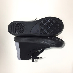 BLACK x SILVER 雙色高筒運動鞋 (22.0cm-24.5cm) 第5張的照片
