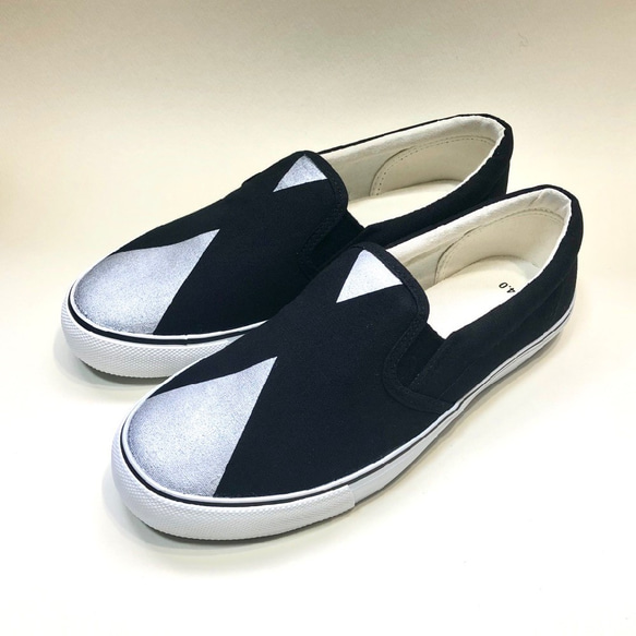 ▼Silver Triangle Slip-on 2019▼ 第2張的照片