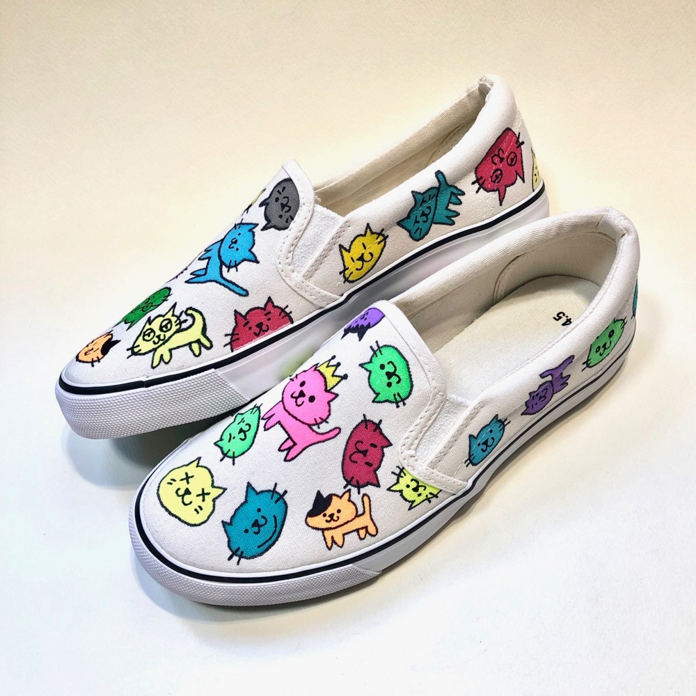 カラフルなゆるにゃんこ祭りスリッポン