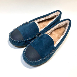 輕鬆又輕鬆！溫暖雙色軟皮鞋，帶有堅固蟒蛇皮（藍色 x 啞光黑色）23.5 厘米（適合 22.5-23.0 厘米） 第2張的照片