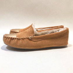 輕鬆又輕鬆！溫暖的雙色莫卡辛鞋，搭配緊實蟒蛇皮（駝色 x 金）23.5 公分（適合 23.0 公分） 第3張的照片