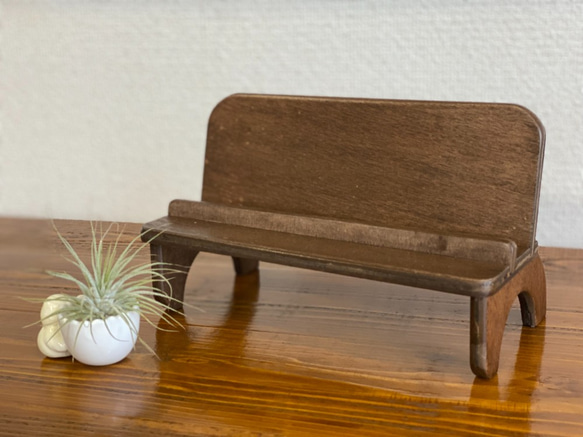 iPad　タブレットスタンド　iPhone　スマホスタンド　ドールチェア 小物飾り♬ 5枚目の画像