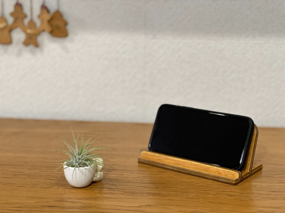 送料無料♪　iPad　タブレットスタンド　iPhone　スマホスタンド　木工♬ 1枚目の画像