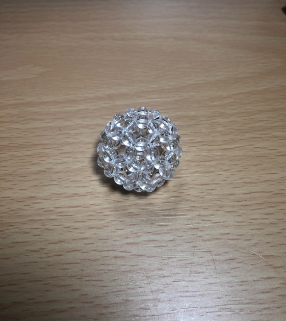 神聖幾何学フラーレン 高品質(AAA)6mm玉 天然水晶のフラーレン 3枚目の画像