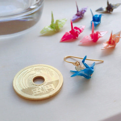 アメ色折り鶴のピアス/イヤリング 3枚目の画像