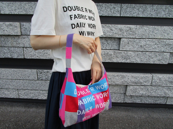 MULTI PATCH WORK LIGHT SHOULDER BAG / COLOR / MULTI PINK 9枚目の画像