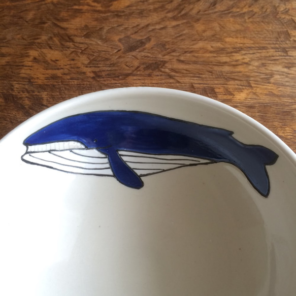ナガスクジラの鉢 2枚目の画像
