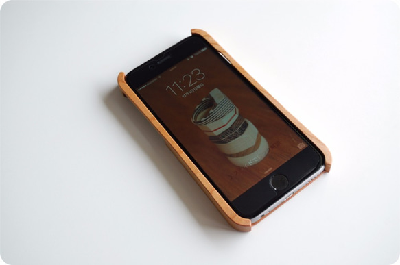 iPhone 6/6s ウッドケース チェリー ストラップホール付 1枚目の画像