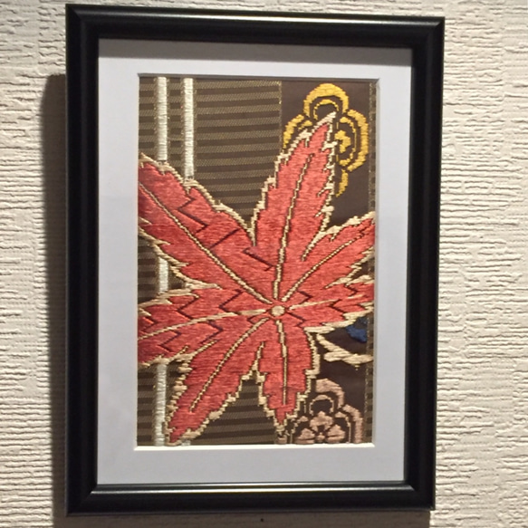 日本画家 美一 紅葉 鳥 額縁 フレーム 置物 絵画 壁掛け インテリア 美術品 日本画家 美一 紅葉 鳥 額縁 フレーム 置物 絵画 壁掛け インテリア